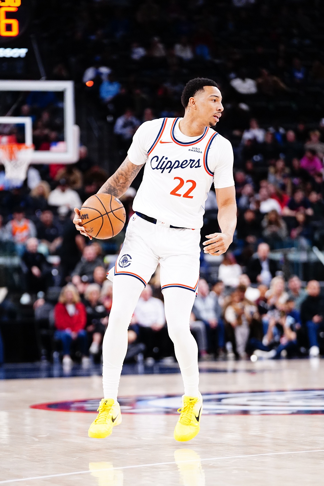 开云体育在线-乔丹·米勒近8场场均14.5分3.6板2.5助1.5断 命中率54/38/80%